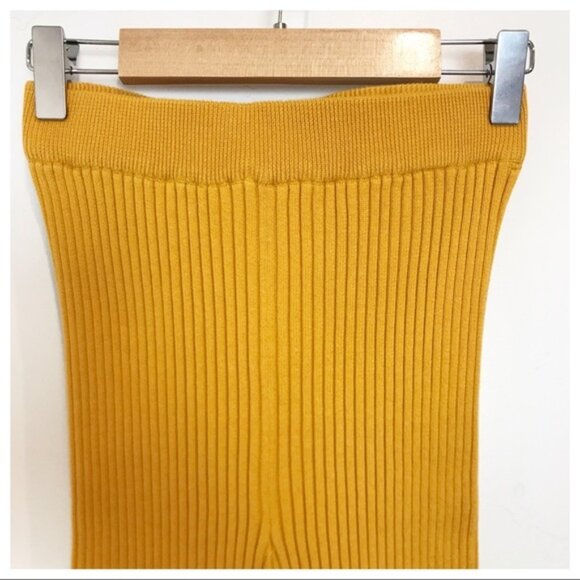 Vatanika Body Language Set Size 4 - Picture 11 of 13